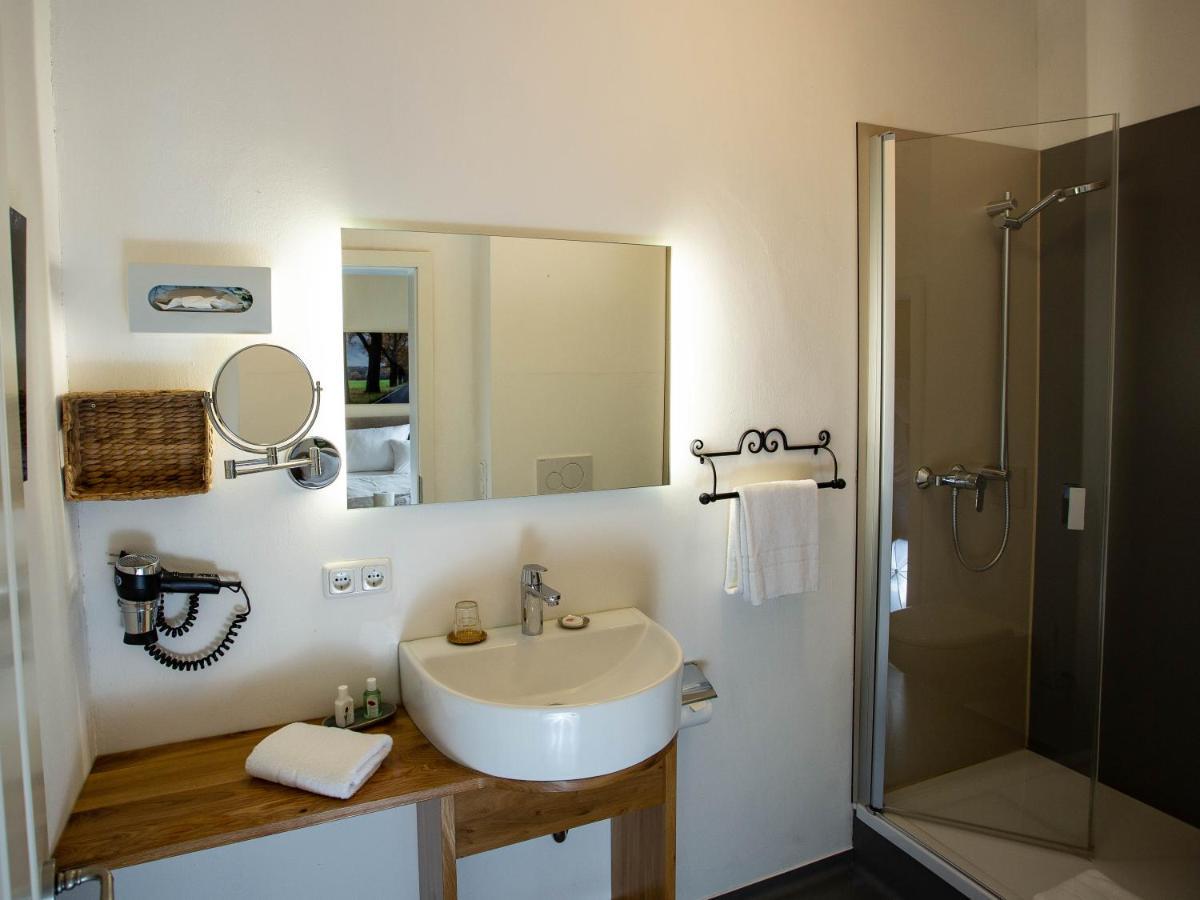 Altstadthotel Treysa Швалмщад Екстериор снимка